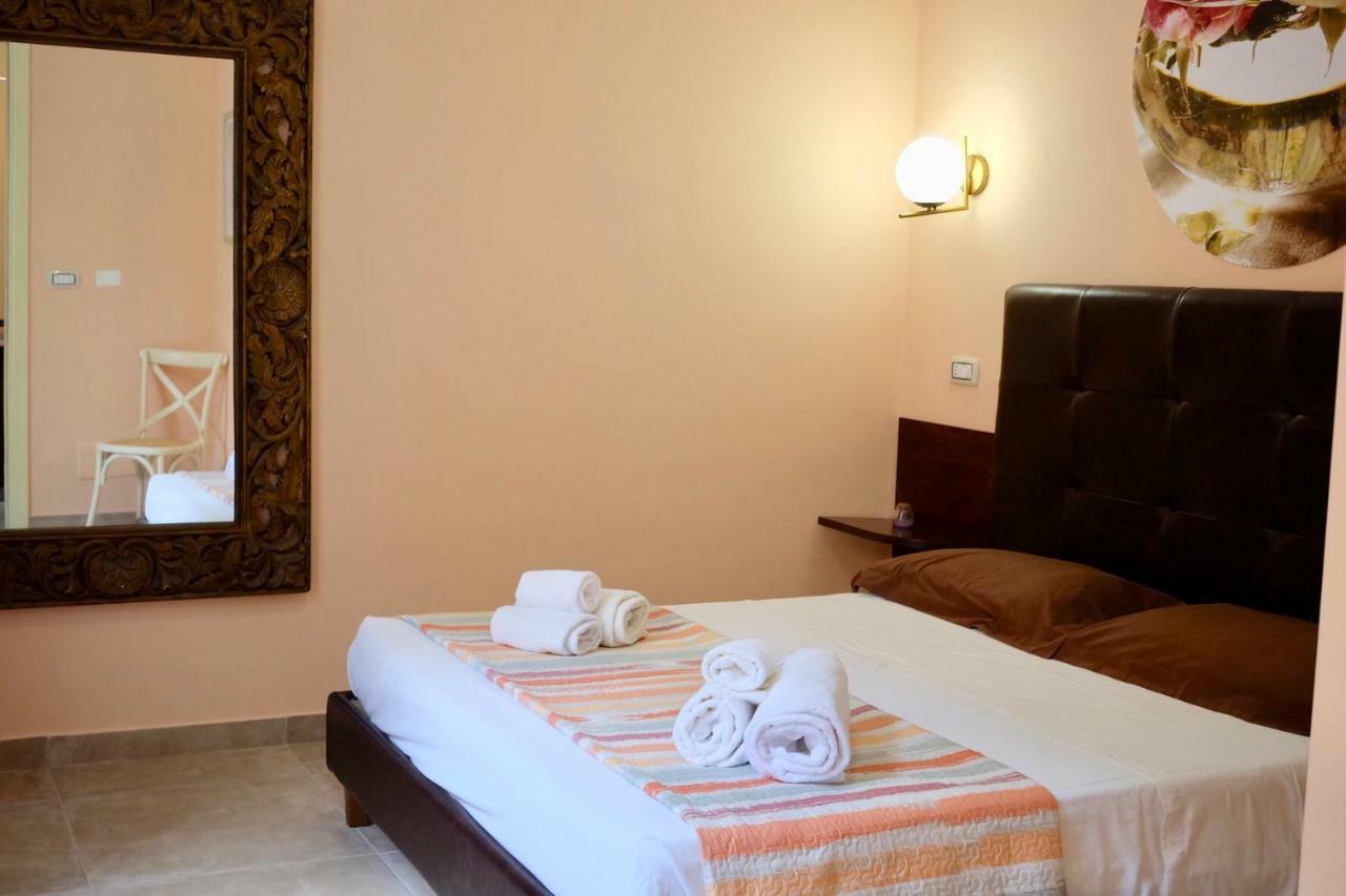 4 Balconi Liberty Apartments Лечче Экстерьер фото